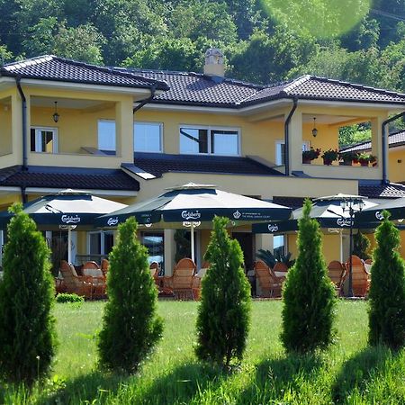 Akva Gold Aparthotel Arandjelovac Kültér fotó